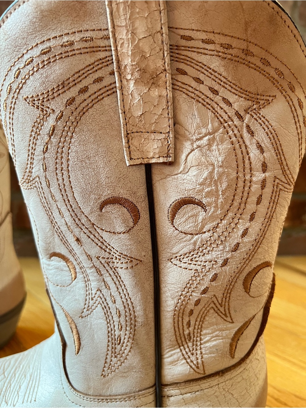 Sterling River Ivory & Brown Bohemian Moon Print Western Cowgirl Boots - Picture 9 of 13